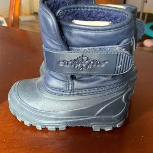 Boys snow boots ❄️